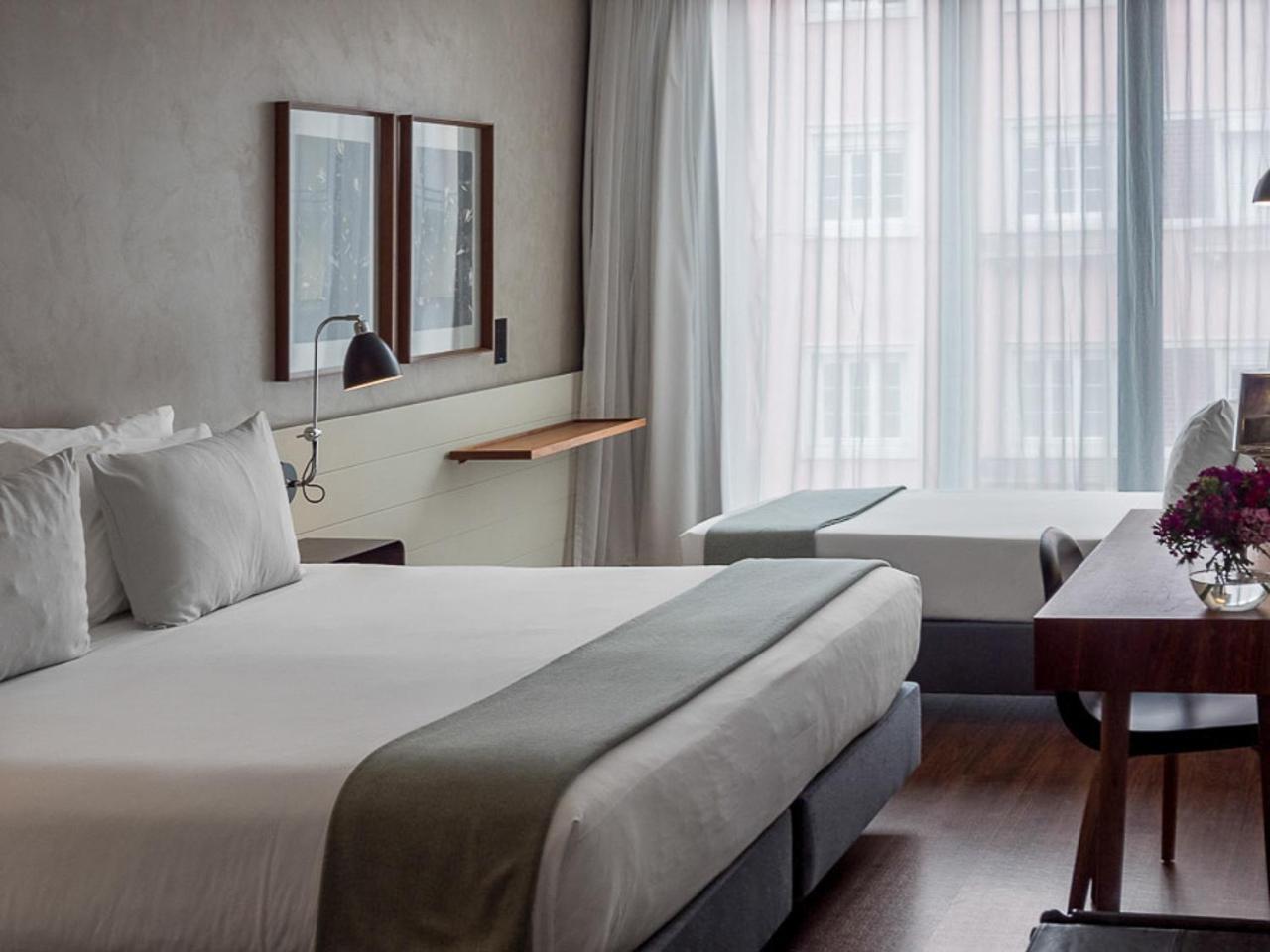 Superior Deluxe Double or Twin Room Extra Bed