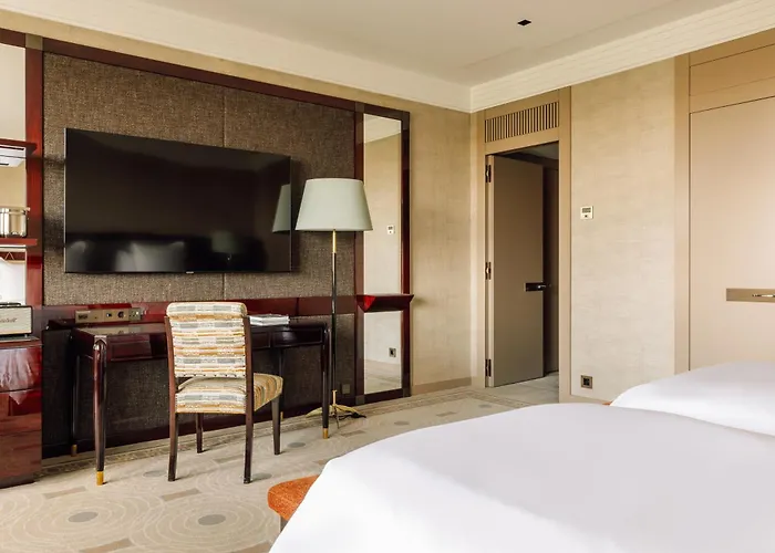 Four Seasons Ritz